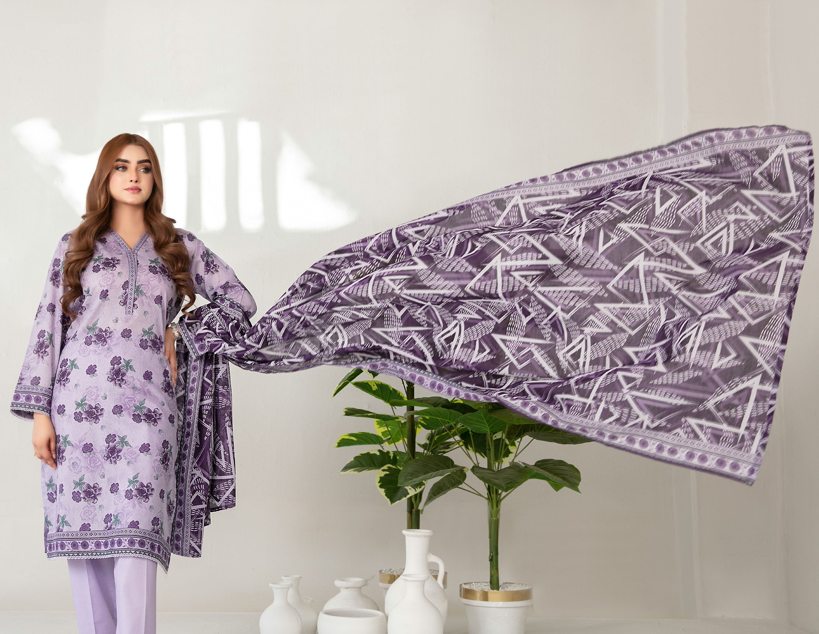 Lavender Taupe Stitched Lawn suit with Lawn Rottayu Printed Dupatta