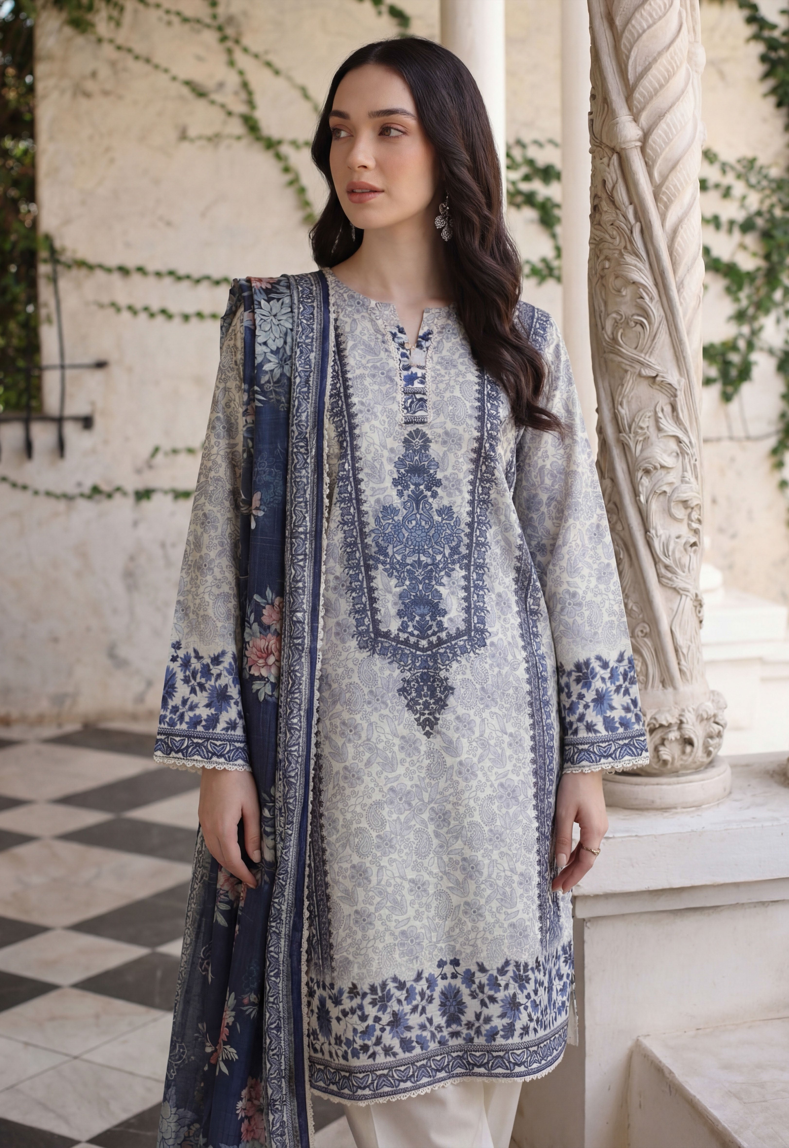 Silver Lilac 3pc Lawn Stitched Suit