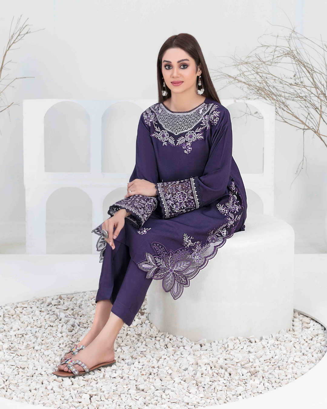 Navy Blue Embroidered Slub Linen 2-Piece Suit