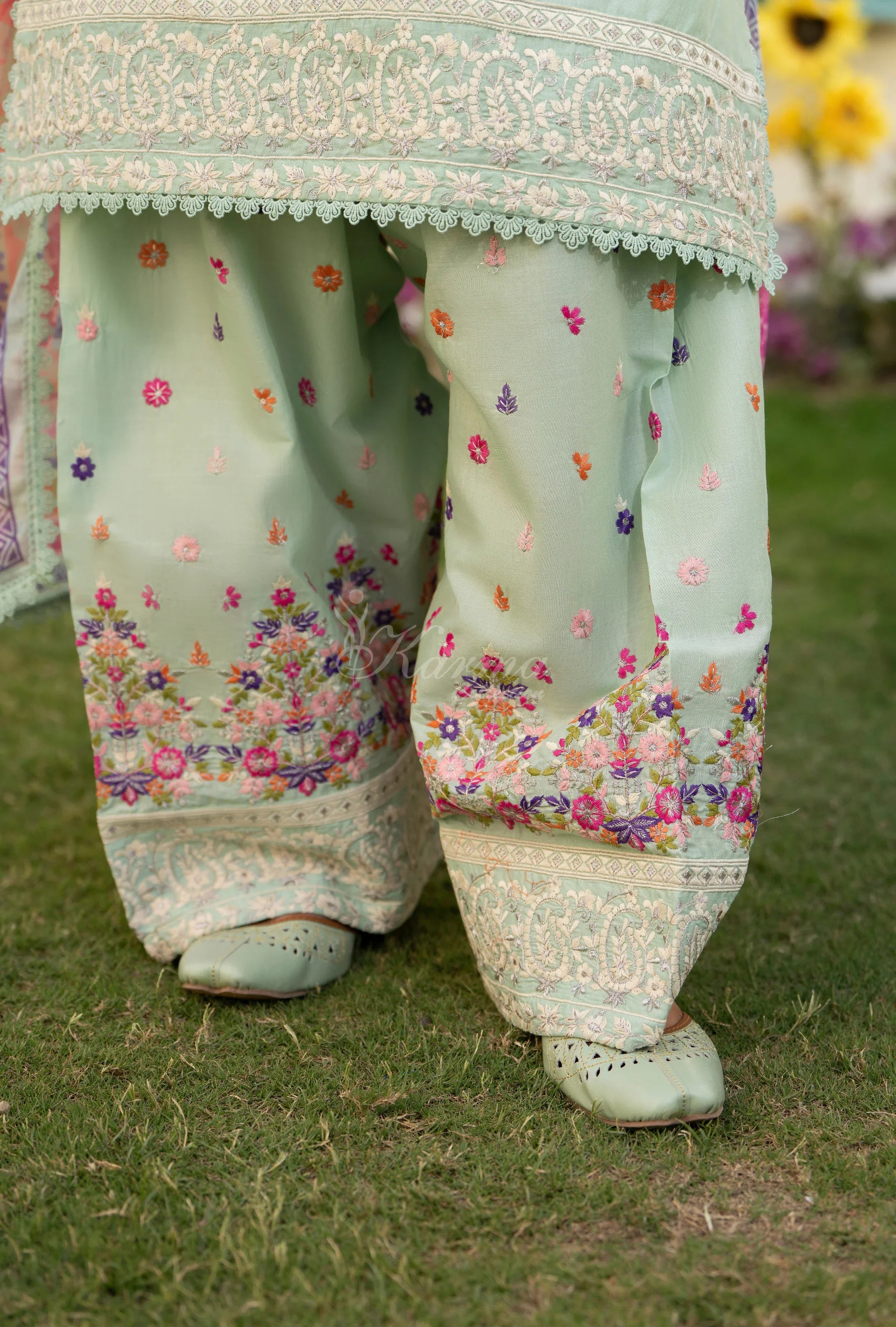 Original karma collection 3pc suit with embroidery farshi shalwar SAGE TINT
KC-1556