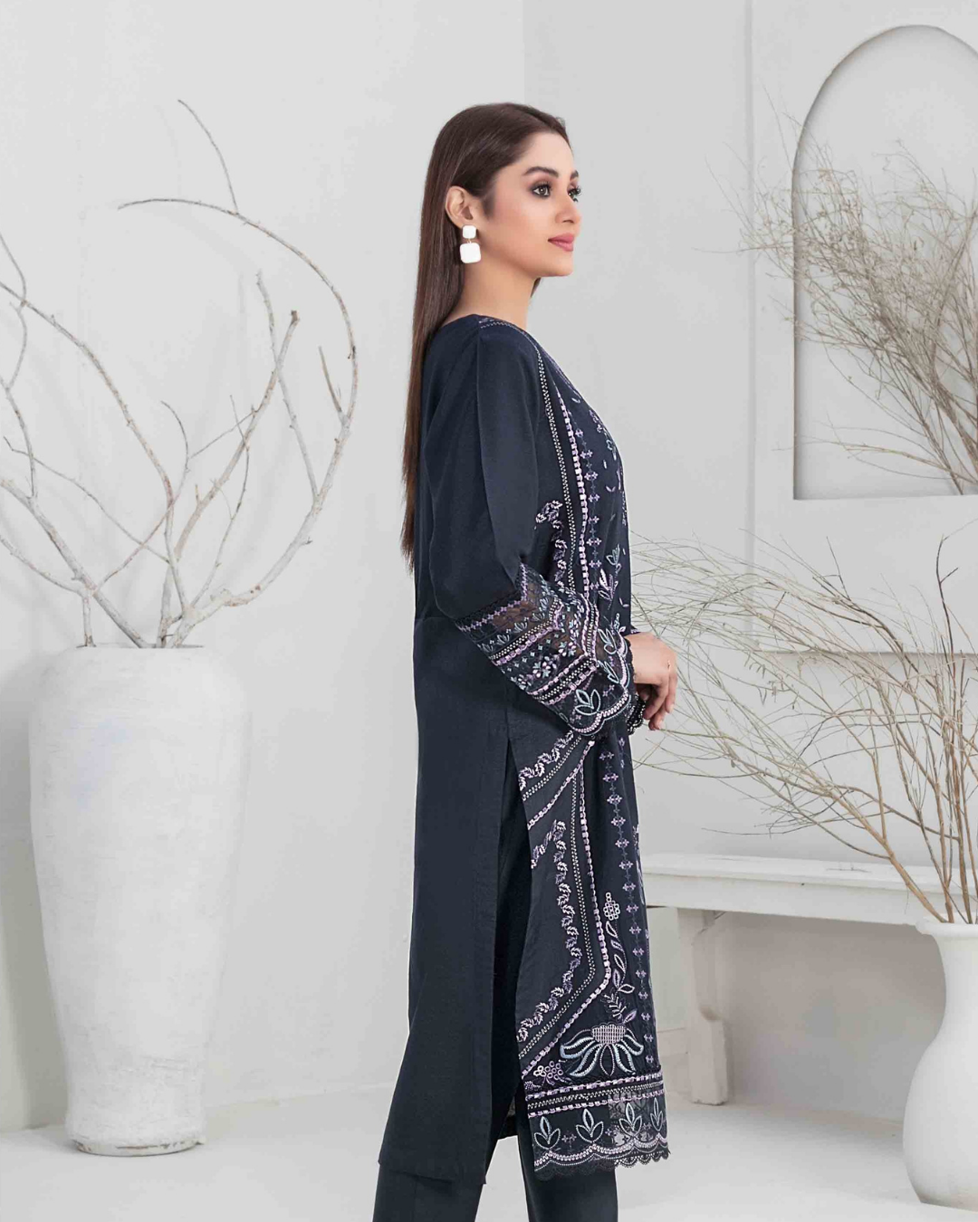 Black Embroidered Slub Linen 2-Piece Suit
