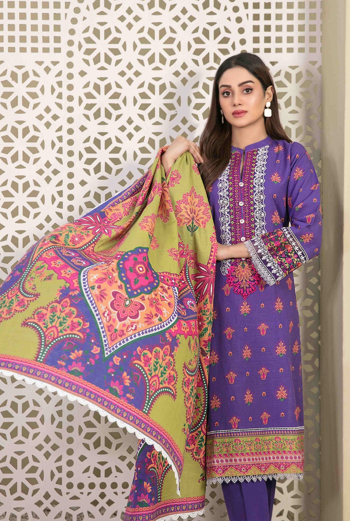 Purple Khaddar Embroidered 3-Piece Suit with Lime Green Printed Dupatta