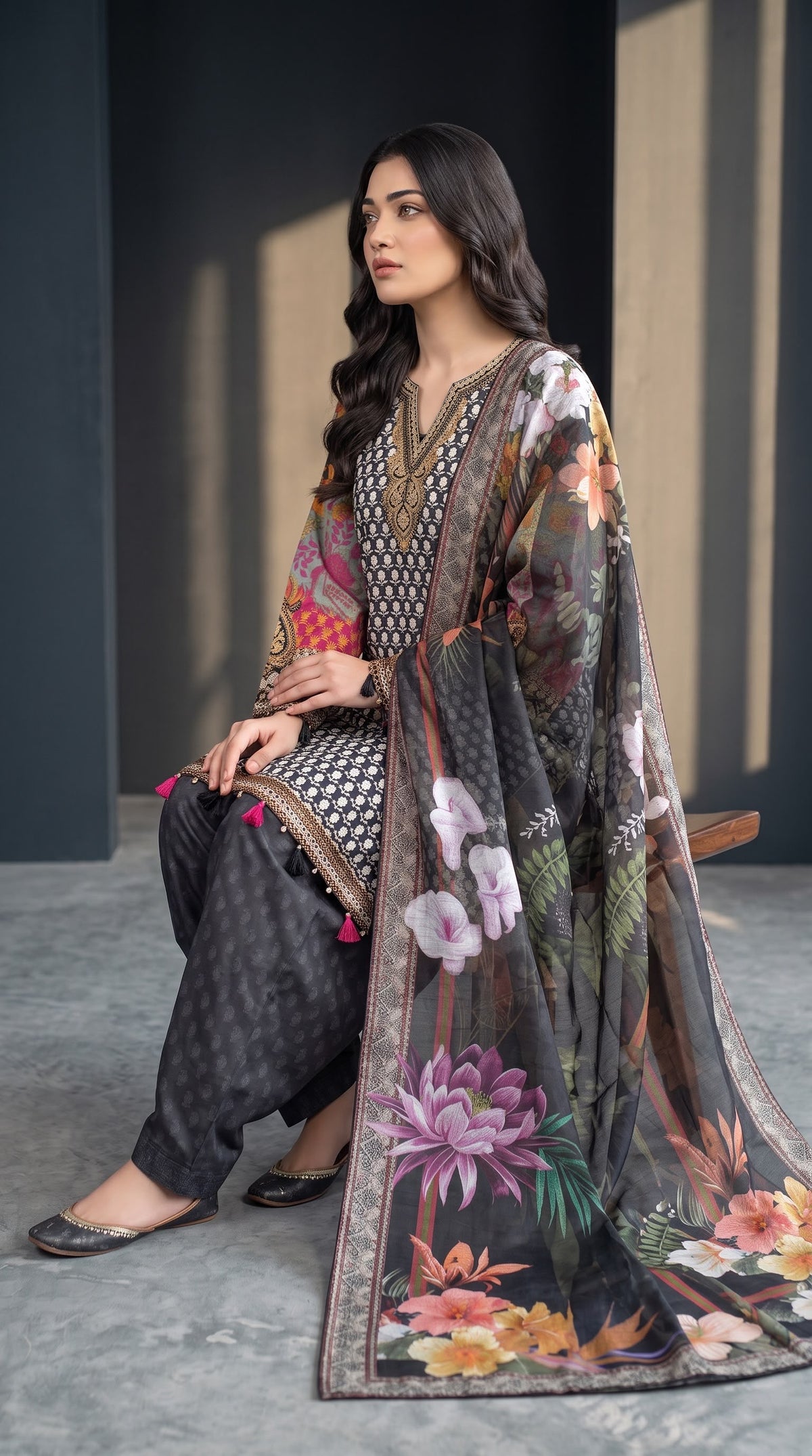 Black floral kameez with farshi Shalwaar 3pc outfit