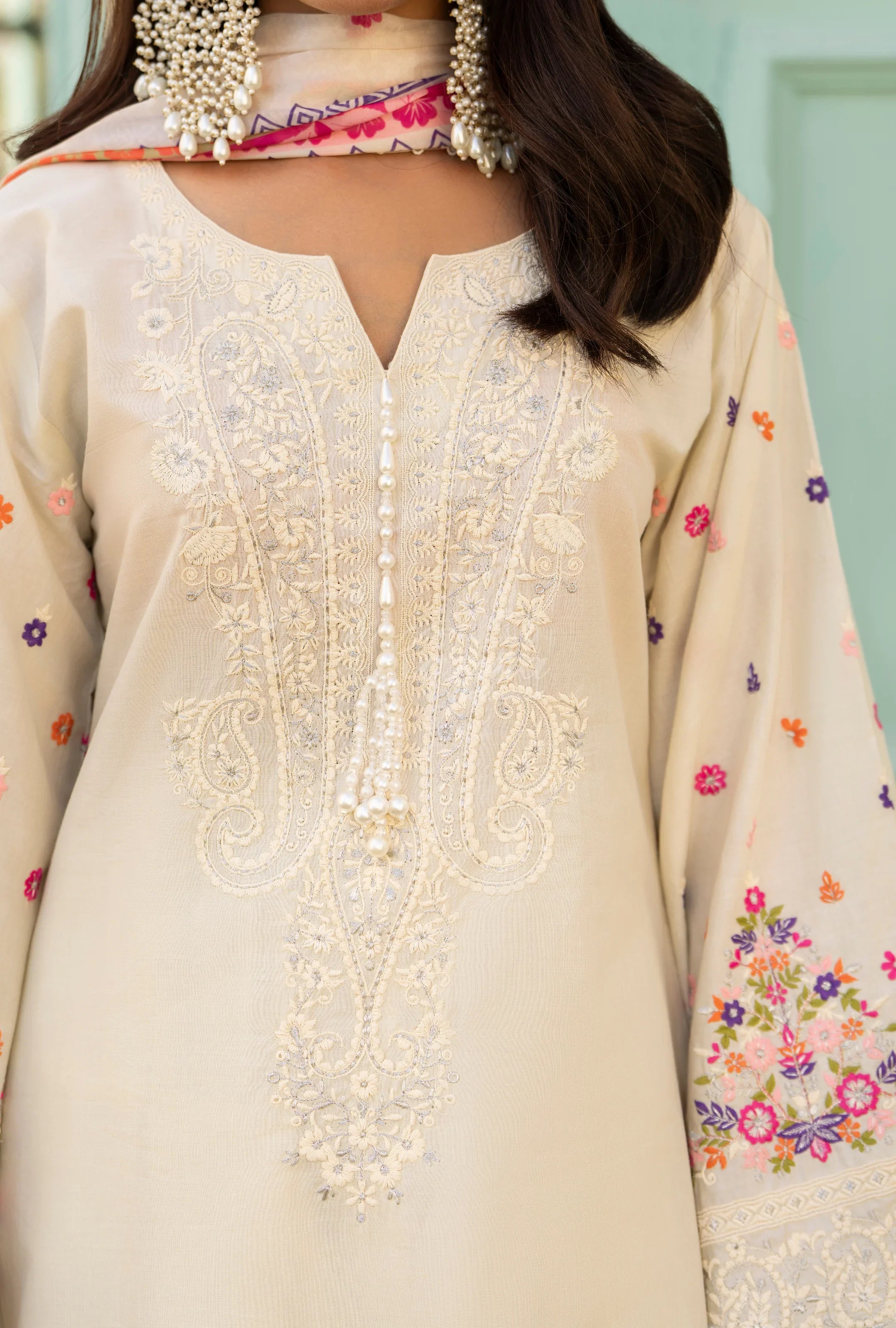 Original karma collection 3pc outfit with embroidery farshi Shalwar ANTIQUE PEARL
KC-1556