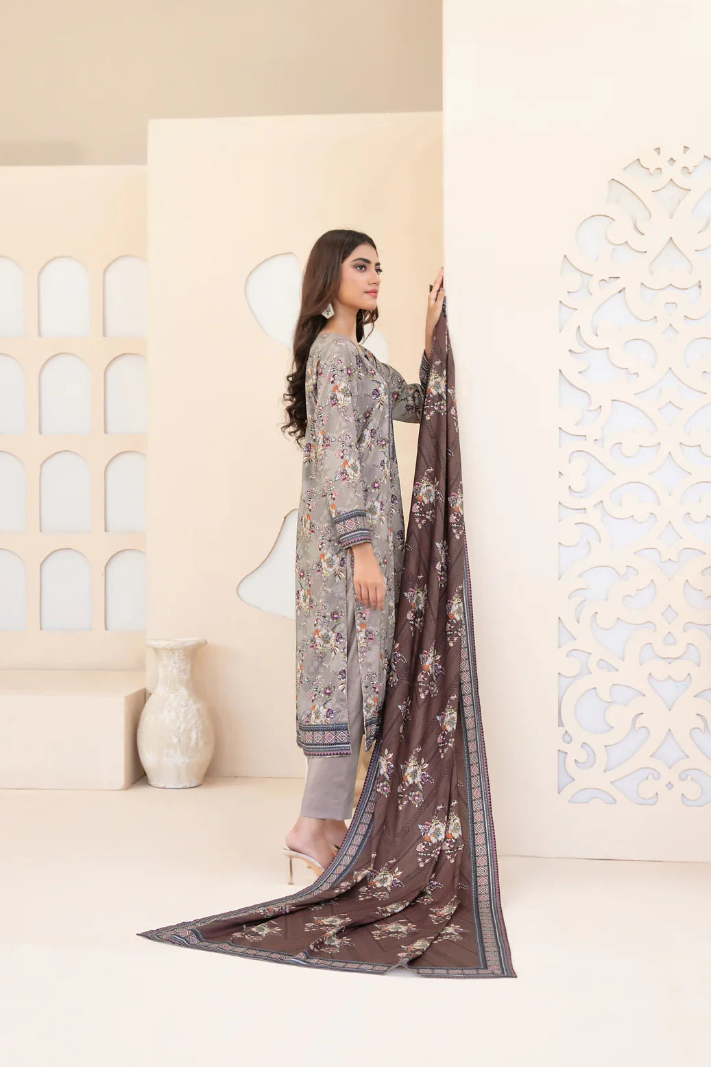 3pc suit grey floral with brown shawl