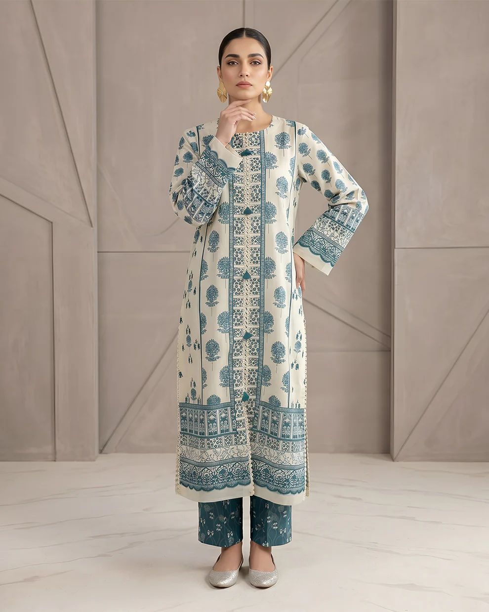 Elegant Teal & Ivory Printed Lawn 3-Piece Suit