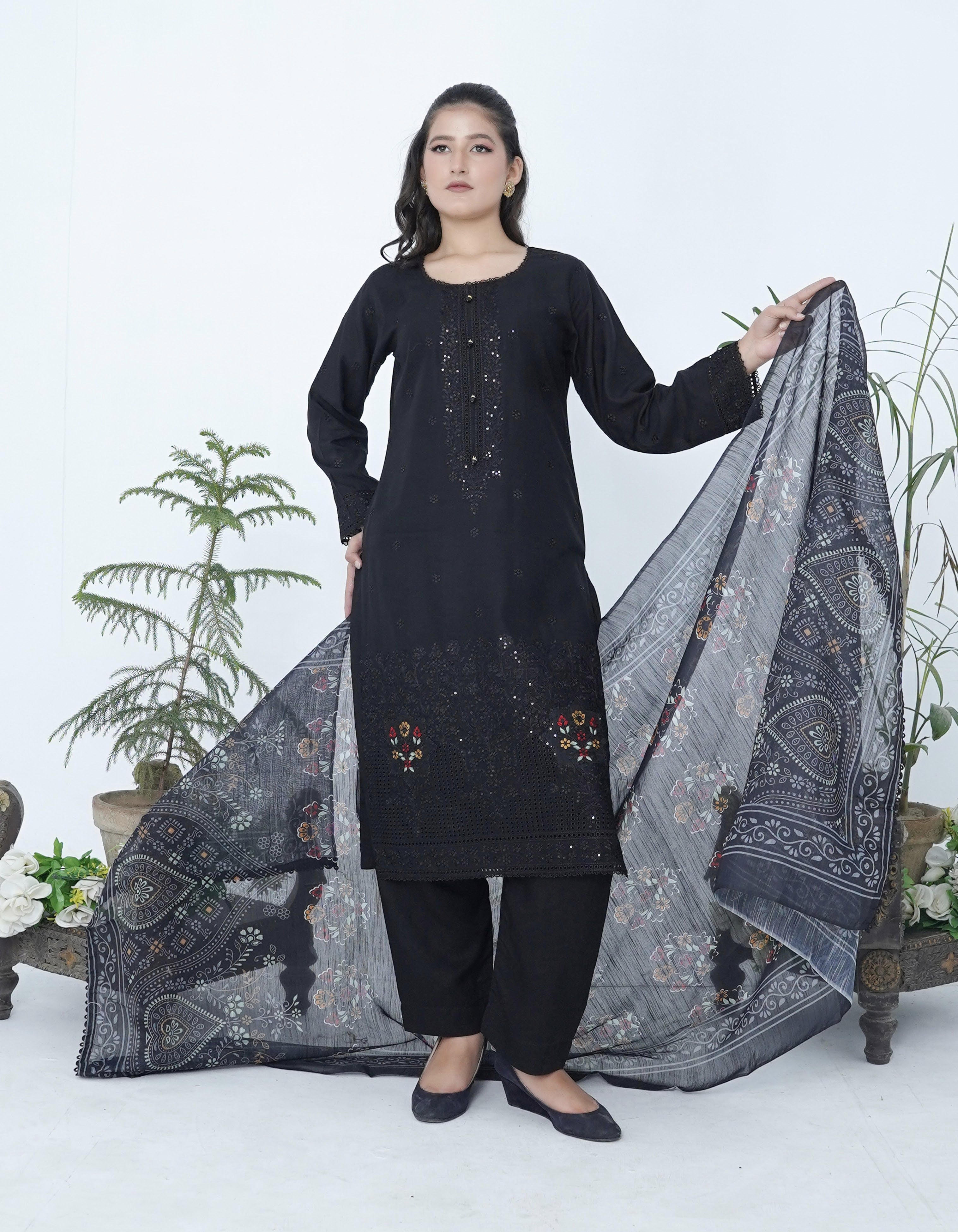3pcs Shalwaar kameez Luxury black with sequence work