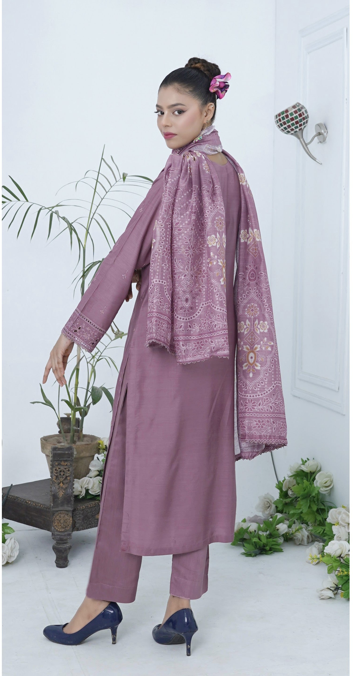 3pcs Shalwaar kameez Luxury Rose Taupe with sequence work